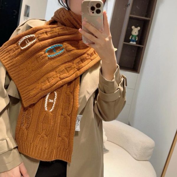 repliche,replica,perfette,siti di,affidabili,migliori siti,dove comprare,1:1,scarpe da ginnastica Sciarpa classica Hermès in maglia a trecce con motivo a naso di maiale, stile classico (7ORLA)