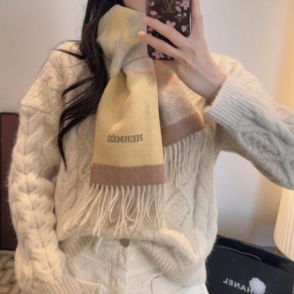 repliche,replica,perfette,siti di,affidabili,migliori siti,dove comprare,1:1,scarpe da ginnastica Sciarpa reversibile Hermès, 100% pelle di agnello (4S9G5)