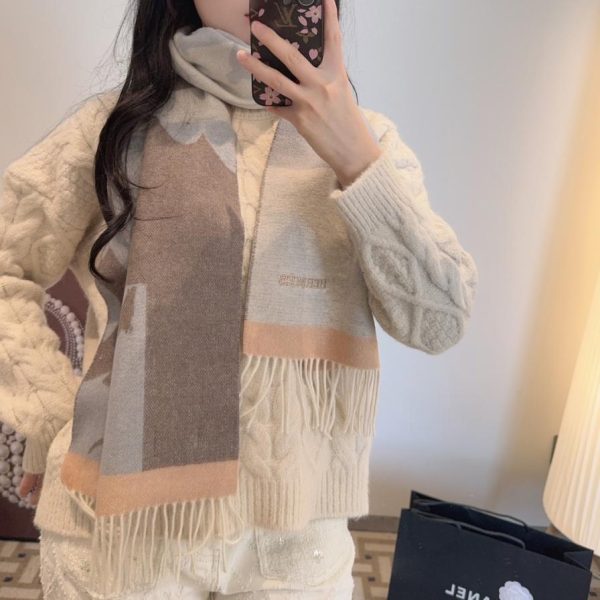 repliche,replica,perfette,siti di,affidabili,migliori siti,dove comprare,1:1,scarpe da ginnastica Sciarpa reversibile Hermès, 100% TNOEX (lana di agnello)