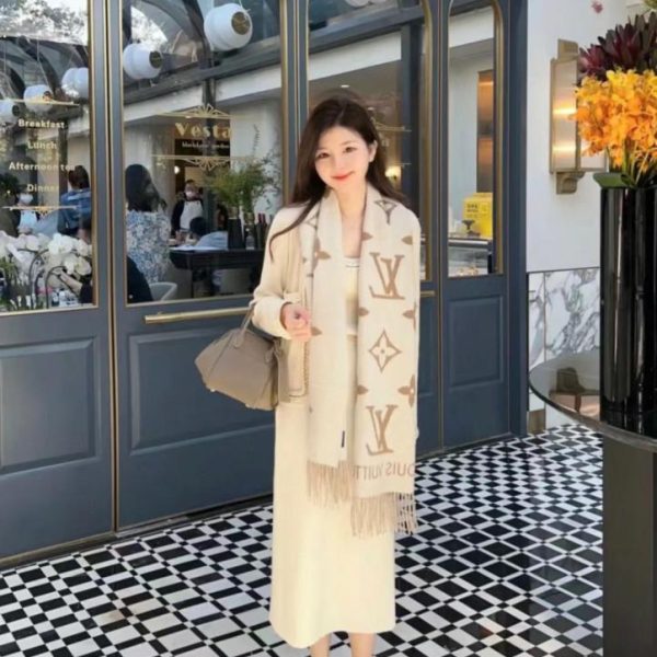 repliche,replica,perfette,siti di,affidabili,migliori siti,dove comprare,1:1,scarpe da ginnastica Sciarpa Louis Vuitton Classic Milk Tea Color (D37B4)