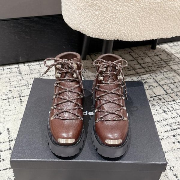 repliche,replica,perfette,siti di,affidabili,migliori siti,dove comprare,1:1,scarpe da ginnastica I nuovi stivaletti con plateau e lacci di Alexander Wang (4WZU8)