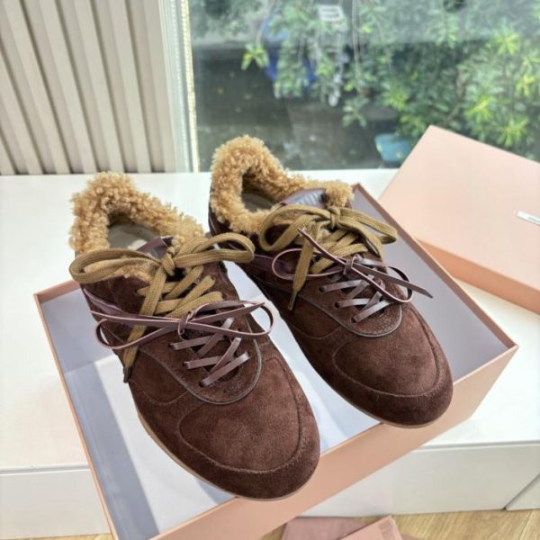 repliche,replica,perfette,siti di,affidabili,migliori siti,dove comprare,1:1,scarpe da ginnastica Scarpe da ginnastica MIUMIU x New Balanc (Q9JAC)