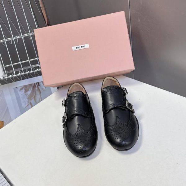 repliche,replica,perfette,siti di,affidabili,migliori siti,dove comprare,1:1,scarpe da ginnastica Le ultime scarpe Brogue retrò con suola sottile autunno/inverno di MIUMIU (TBGEY)