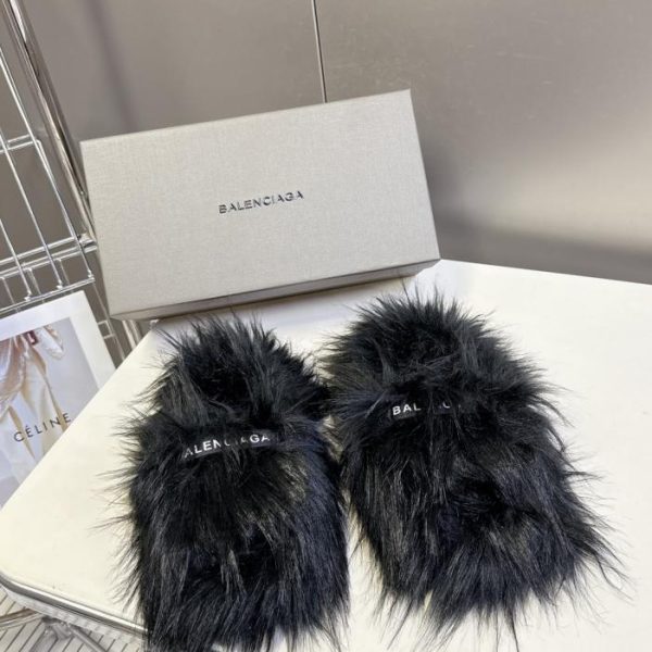 repliche,replica,perfette,siti di,affidabili,migliori siti,dove comprare,1:1,scarpe da ginnastica L’ultima collezione autunno/inverno di pantofole morbide di BALENCIAGA (HLASK)
