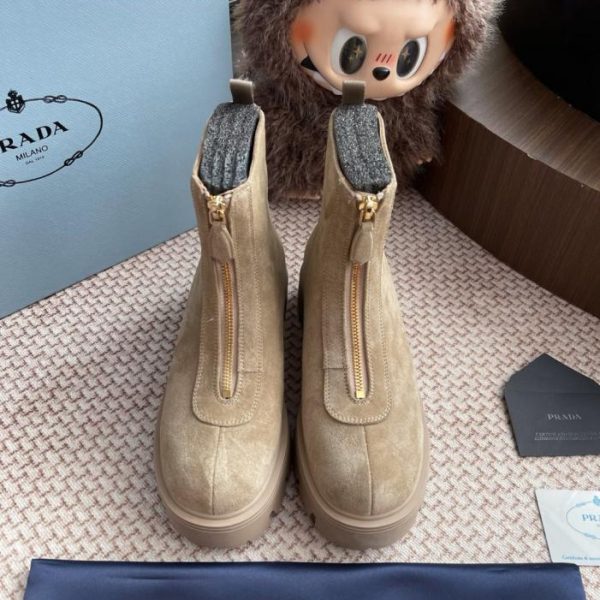 repliche,replica,perfette,siti di,affidabili,migliori siti,dove comprare,1:1,scarpe da ginnastica Scarpe PRADA versione chip (Q9ZEU)