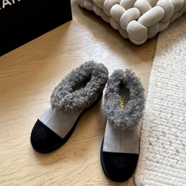 repliche,replica,perfette,siti di,affidabili,migliori siti,dove comprare,1:1,scarpe da ginnastica Stivaletti alla caviglia in peluche Chanel, nuovo stile autunno/inverno (versione top) (XVB4N)