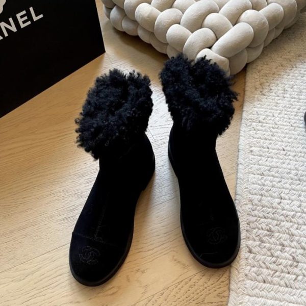 repliche,replica,perfette,siti di,affidabili,migliori siti,dove comprare,1:1,scarpe da ginnastica Stivaletti alla caviglia in peluche Chanel New Style Autunno/Inverno (RQLFG) – Versione Premium