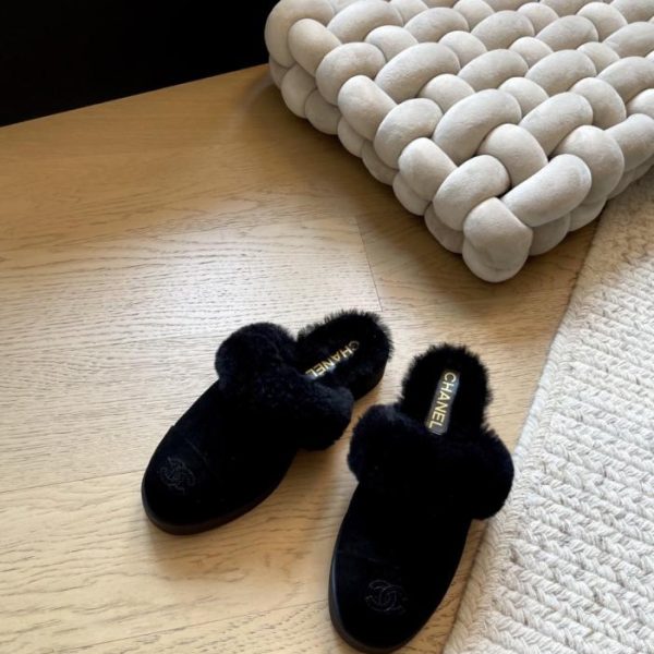 repliche,replica,perfette,siti di,affidabili,migliori siti,dove comprare,1:1,scarpe da ginnastica Stivaletti Chanel in lana nuova autunno/inverno, versione di alta gamma (IWDO5)