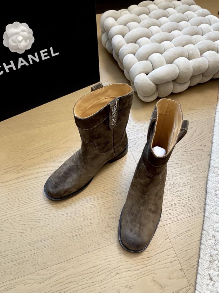 repliche,replica,perfette,siti di,affidabili,migliori siti,dove comprare,1:1,scarpe da ginnastica I nuovi stivaletti da equitazione di Chanel, versione top di gamma (OLDIW) repliche,replica,perfette,siti di,affidabili,migliori siti,dove comprare,1:1,scarpe da ginnastica I nuovi stivaletti da equitazione di Chanel, versione top di gamma (OLDIW)