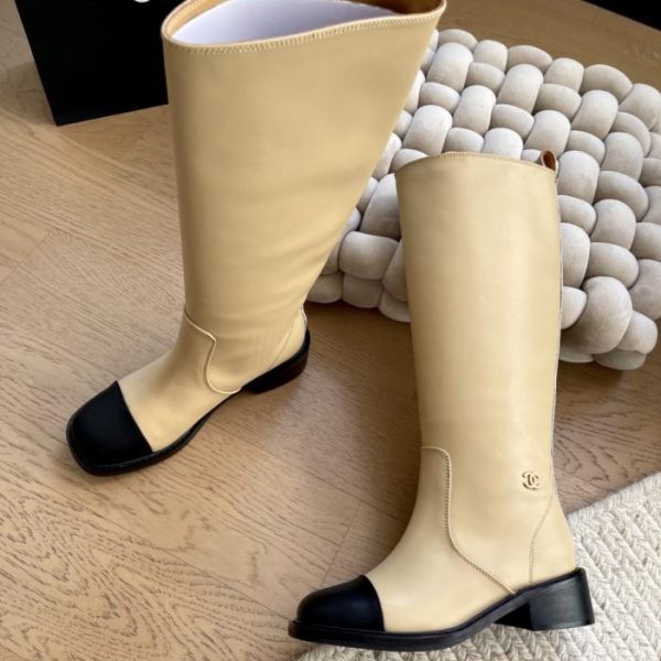 repliche,replica,perfette,siti di,affidabili,migliori siti,dove comprare,1:1,scarpe da ginnastica La nuova collezione di stivali lunghi e corti di Chanel, versione top di gamma (YAF74)