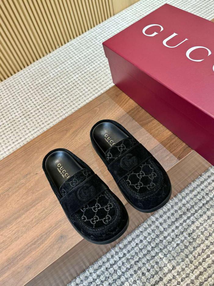 repliche,replica,perfette,siti di,affidabili,migliori siti,dove comprare,1:1,scarpe da ginnastica Nuove mules Gucci con plateau e ricamo G-sign intrecciato (3 ANYM) repliche,replica,perfette,siti di,affidabili,migliori siti,dove comprare,1:1,scarpe da ginnastica Nuove mules Gucci con plateau e ricamo G-sign intrecciato (3 ANYM)