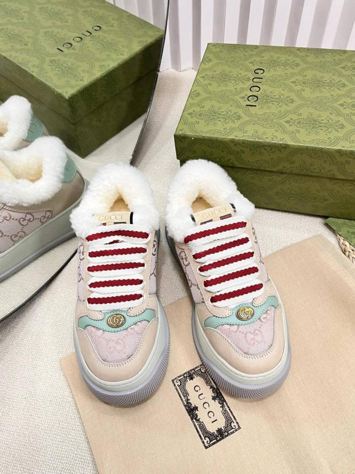 repliche,replica,perfette,siti di,affidabili,migliori siti,dove comprare,1:1,scarpe da ginnastica Scarpe invernali in lana GUCCI con finitura fuzzy a doppia G (26K3B) repliche,replica,perfette,siti di,affidabili,migliori siti,dove comprare,1:1,scarpe da ginnastica Scarpe invernali in lana GUCCI con finitura fuzzy a doppia G (26K3B)