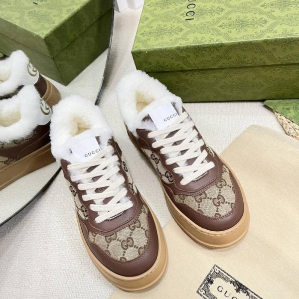repliche,replica,perfette,siti di,affidabili,migliori siti,dove comprare,1:1,scarpe da ginnastica Scarpe invernali in lana GUCCI con finitura fuzzy a doppia G (URED1)