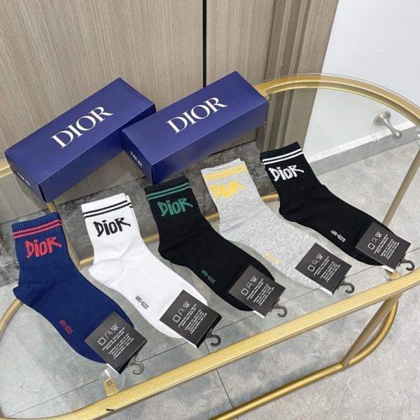 repliche,replica,perfette,siti di,affidabili,migliori siti,dove comprare,1:1,scarpe da ginnastica [Cinque paia per scatola] Calzini Dior a metà polpaccio per uomo e donna (TOXNB)