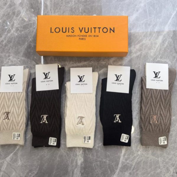 repliche,replica,perfette,siti di,affidabili,migliori siti,dove comprare,1:1,scarpe da ginnastica Calzini Louis Vuitton New Cashmere di media lunghezza, 5 paia per scatola (V56CB)