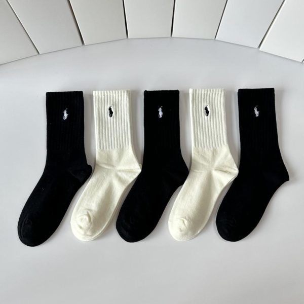 repliche,replica,perfette,siti di,affidabili,migliori siti,dove comprare,1:1,scarpe da ginnastica I nuovi calzini classici ricamati a metà polpaccio di Polo, cinque paia per scatola (2 paia per 5K).