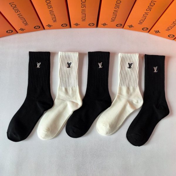 repliche,replica,perfette,siti di,affidabili,migliori siti,dove comprare,1:1,scarpe da ginnastica Calzini Louis Vuitton New Cashmere ricamati di media lunghezza, 5 paia per scatola (TNY4W)