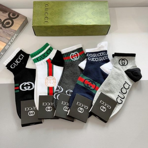 repliche,replica,perfette,siti di,affidabili,migliori siti,dove comprare,1:1,scarpe da ginnastica (5 paia per scatola) Calzini unisex a metà polpaccio GUCCI, tessuto di puro cotone (28M73)