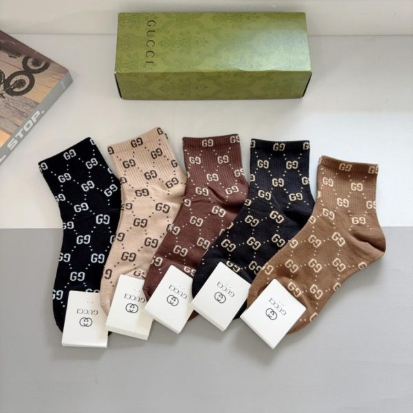 repliche,replica,perfette,siti di,affidabili,migliori siti,dove comprare,1:1,scarpe da ginnastica (5 paia per scatola) Calzini GUCCI New Mid-Calf, tessuto di puro cotone (C9NDQ)