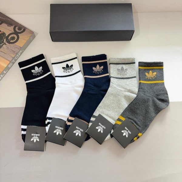 (5 paia per scatola) Calzini Adidas premium a metà polpaccio per uomo e donna, realizzati in puro cotone (HTME2).