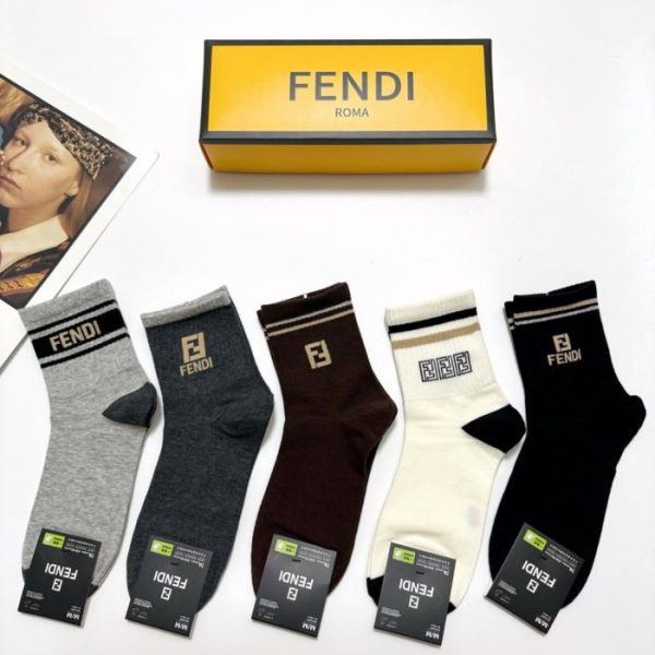 [5 paia per scatola] Calzini in cotone a metà polpaccio con logo classico FENDI (BNOHK)