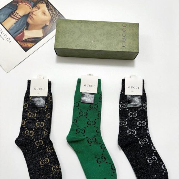 【3 paia per scatola】Calzini a metà polpaccio GUCCI in filo d'oro e argento, doppia cucitura, materiale misto filo d'oro e argento (W7HUQ)