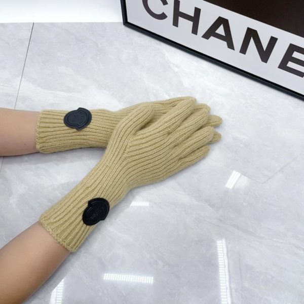 repliche,replica,perfette,siti di,affidabili,migliori siti,dove comprare,1:1,scarpe da ginnastica Nuovi guanti in lana MONCLER (XJ26C) – Disponibili nei negozi ufficiali
