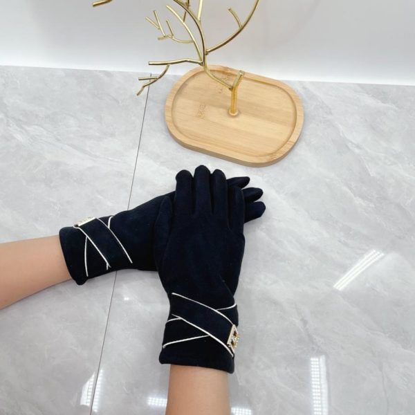 repliche,replica,perfette,siti di,affidabili,migliori siti,dove comprare,1:1,scarpe da ginnastica Guanti in lana Fendi (G0A4T)