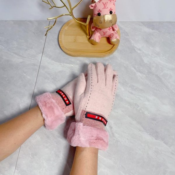 repliche,replica,perfette,siti di,affidabili,migliori siti,dove comprare,1:1,scarpe da ginnastica Guanti Prada in pelliccia di coniglio lenta autunno/inverno (INVG8)