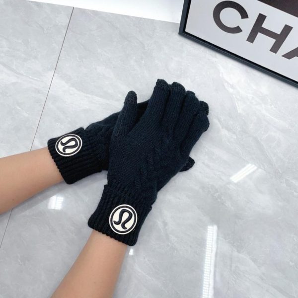 repliche,replica,perfette,siti di,affidabili,migliori siti,dove comprare,1:1,scarpe da ginnastica Nuovi guanti di lana Lululemon (CITUH) provenienti dai grandi magazzini.