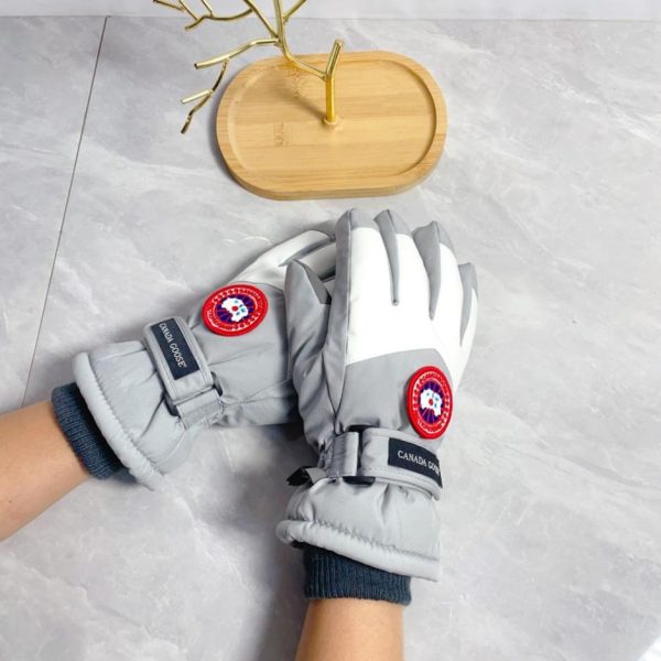 repliche,replica,perfette,siti di,affidabili,migliori siti,dove comprare,1:1,scarpe da ginnastica Guanti da sci impermeabili Canada Goose (ODMC0)
