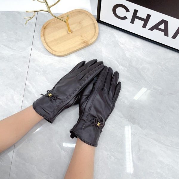 repliche,replica,perfette,siti di,affidabili,migliori siti,dove comprare,1:1,scarpe da ginnastica Celine [Replica di alta qualità] Nuovi guanti in pelle di agnello di alta qualità da donna (9KT5H) – Sito Web ufficiale sincronizzato