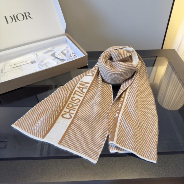 repliche,replica,perfette,siti di,affidabili,migliori siti,dove comprare,1:1,scarpe da ginnastica Dior Autunno/Inverno: Nuovi arrivi in ​​maglia con stampa di lettere (7BJ77)