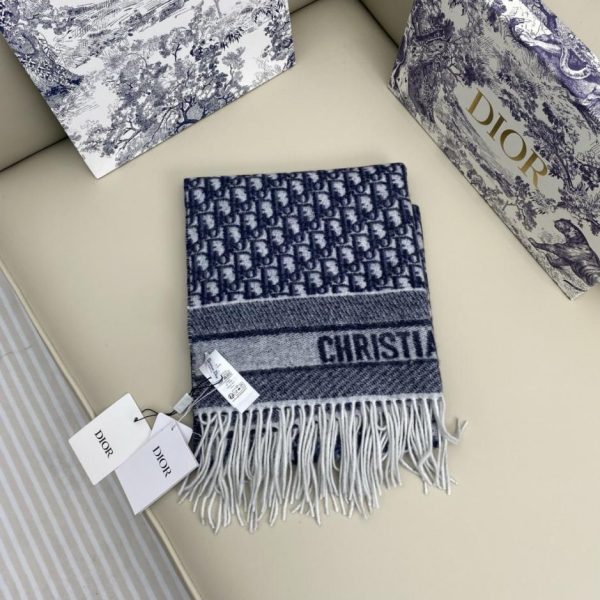 repliche,replica,perfette,siti di,affidabili,migliori siti,dove comprare,1:1,scarpe da ginnastica Dior New Edition Bookmark Scialle reversibile, grigio chiaro, 100% cashmere (7XBKQ)
