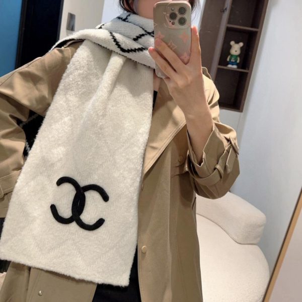 repliche,replica,perfette,siti di,affidabili,migliori siti,dove comprare,1:1,scarpe da ginnastica CHANEL Autunno/Inverno Nuova Sciarpa in Maglia/Sciarpa Lunga in Maglia di Cashmere (B18EO)