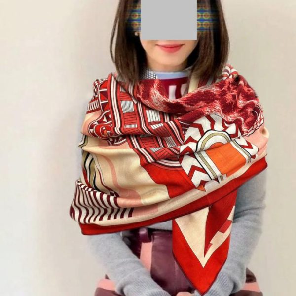 repliche,replica,perfette,siti di,affidabili,migliori siti,dove comprare,1:1,scarpe da ginnastica Nuova sciarpa di seta Hermès (9GND7)