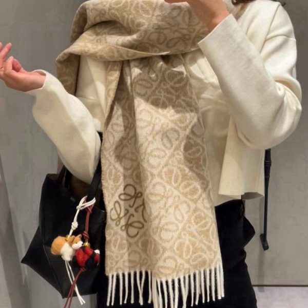 repliche,replica,perfette,siti di,affidabili,migliori siti,dove comprare,1:1,scarpe da ginnastica Nuova sciarpa double face in lana e cashmere di LOEWE (T1OT3)