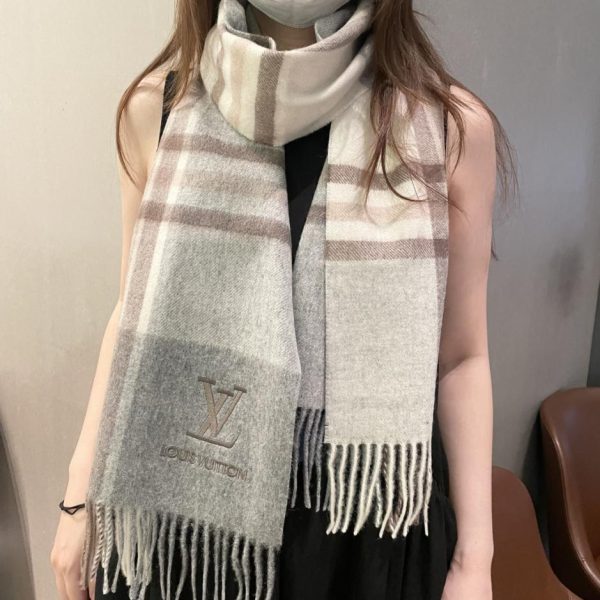 repliche,replica,perfette,siti di,affidabili,migliori siti,dove comprare,1:1,scarpe da ginnastica Sciarpa in puro cashmere LV (UGWZT)