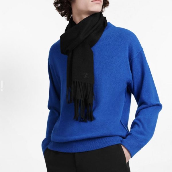 repliche,replica,perfette,siti di,affidabili,migliori siti,dove comprare,1:1,scarpe da ginnastica L’ultima sciarpa in pelle di agnello di Louis Vuitton (VATES) dal loro sito web ufficiale.