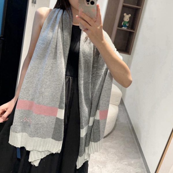 repliche,replica,perfette,siti di,affidabili,migliori siti,dove comprare,1:1,scarpe da ginnastica Sciarpa in cashmere di alta qualità LV per coppie (TCV14)