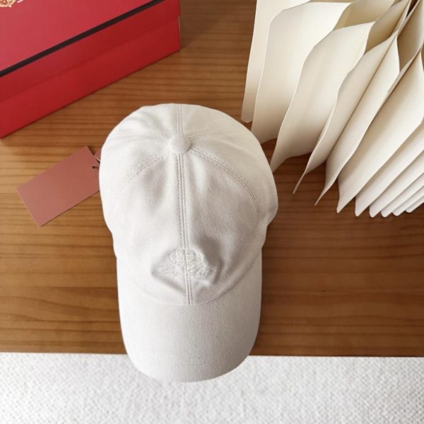 repliche,replica,perfette,siti di,affidabili,migliori siti,dove comprare,1:1,scarpe da ginnastica Loro Piana Nuovo berretto da baseball in pelle scamosciata di alta qualità (6AYJV)