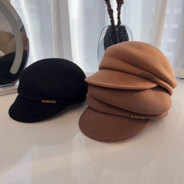 repliche,replica,perfette,siti di,affidabili,migliori siti,dove comprare,1:1,scarpe da ginnastica Cappello da equitazione irregolare Burberry autunno/inverno, cappello in feltro di lana 100% di alta qualità (H8VNJ)