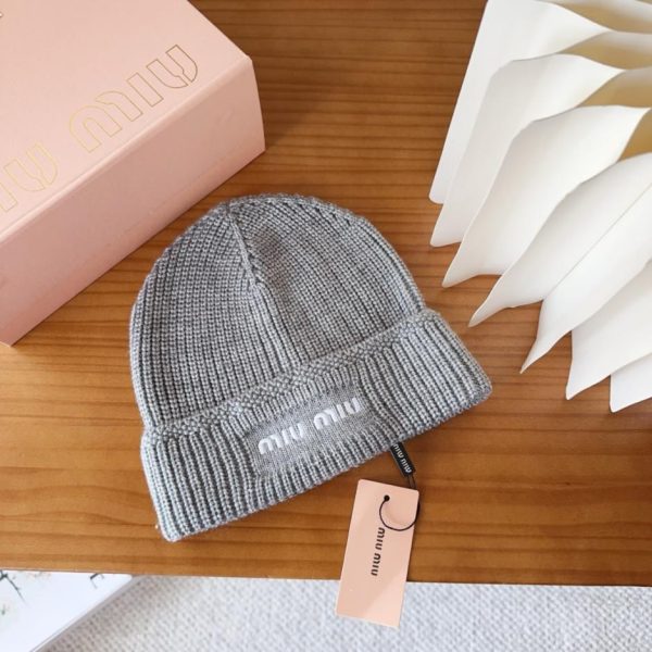repliche,replica,perfette,siti di,affidabili,migliori siti,dove comprare,1:1,scarpe da ginnastica Cappello lavorato a maglia della boutique MIUMIU, colore classico, stile unisex (O6E91)
