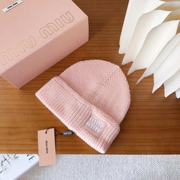 repliche,replica,perfette,siti di,affidabili,migliori siti,dove comprare,1:1,scarpe da ginnastica Cappello in maglia MIUMIU, colori classici, unisex (4NS6D)