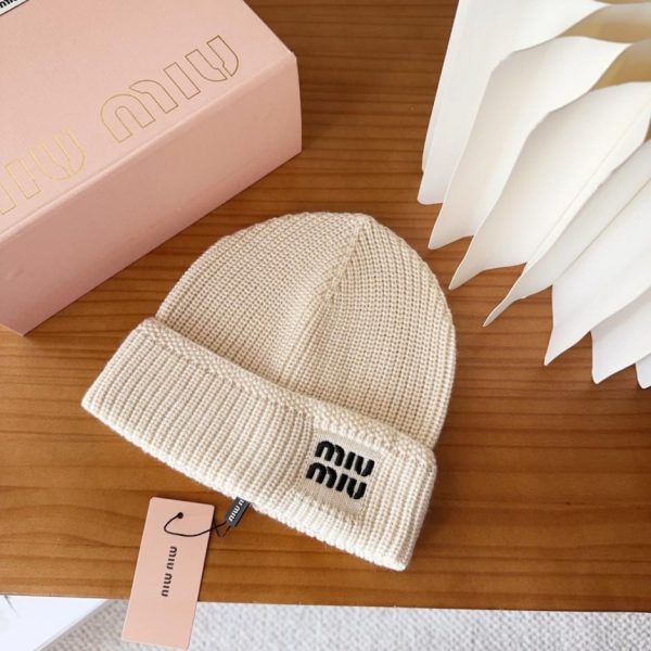 repliche,replica,perfette,siti di,affidabili,migliori siti,dove comprare,1:1,scarpe da ginnastica Cappello in maglia MIUMIU, colori classici, unisex (HY80B)