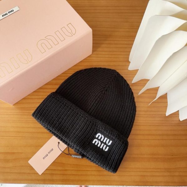 repliche,replica,perfette,siti di,affidabili,migliori siti,dove comprare,1:1,scarpe da ginnastica Cappello in maglia MIUMIU, colori classici, unisex (S684R)