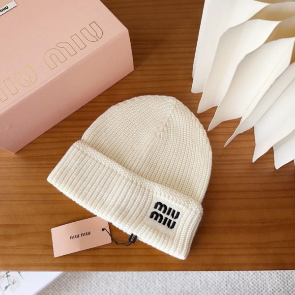 repliche,replica,perfette,siti di,affidabili,migliori siti,dove comprare,1:1,scarpe da ginnastica Cappello in maglia MIUMIU, colori classici, unisex (V0N0Y)