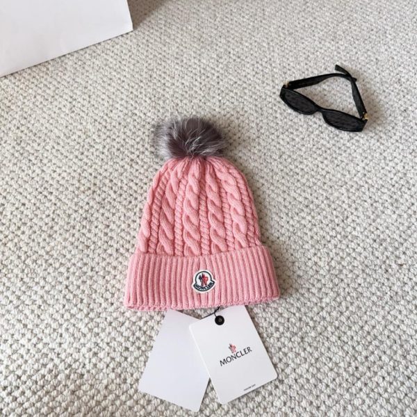 Cappello in maglia di lana da donna Moncler autunno/inverno con morbida e calda texture in cashmere (9F9GL)