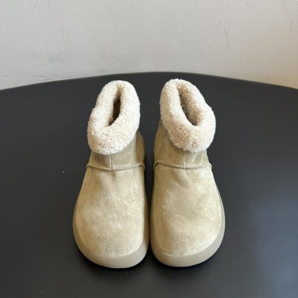 repliche,replica,perfette,siti di,affidabili,migliori siti,dove comprare,1:1,scarpe da ginnastica Stivali bassi in peluche con punta tonda UG di alta qualità (3BAO3)