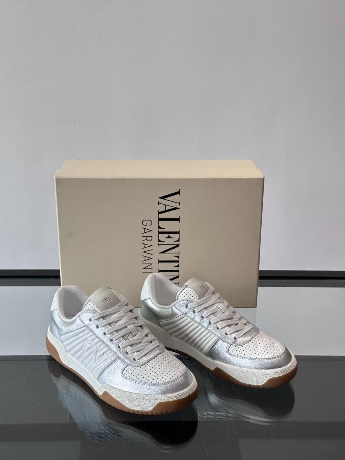 repliche,replica,perfette,siti di,affidabili,migliori siti,dove comprare,1:1,scarpe da ginnastica Nuove sneakers basse Valentino (9B6Q6) repliche,replica,perfette,siti di,affidabili,migliori siti,dove comprare,1:1,scarpe da ginnastica Nuove sneakers basse Valentino (9B6Q6)
